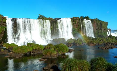 argentina famous tourist attractions